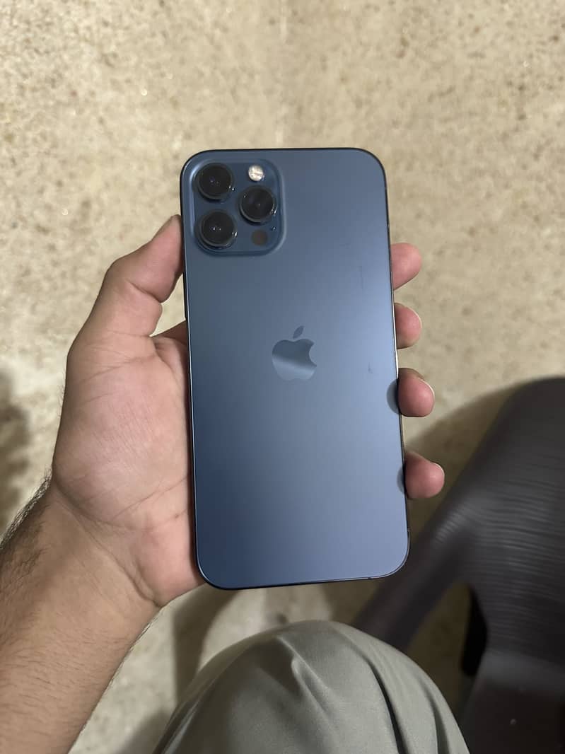 iPhone 12 pro max 0