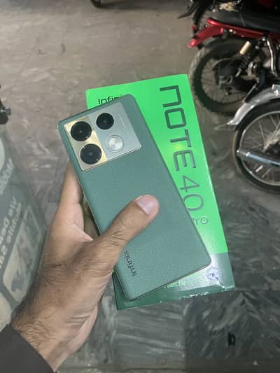 Infinix note 40 pro