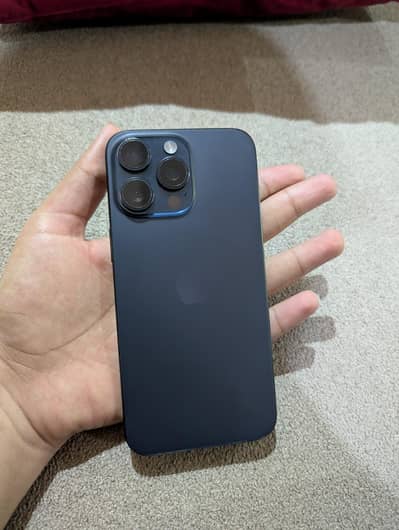 Apple iPhone 15 Pro Max jv