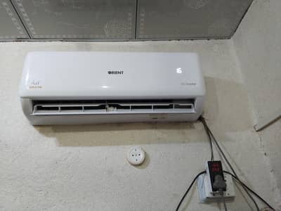 DC Inverter for sale one ton 2 session used