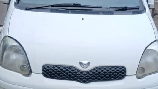 Toyota Vitz 2003