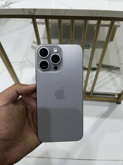Iphone 15 pro max 10/10 condition 88%