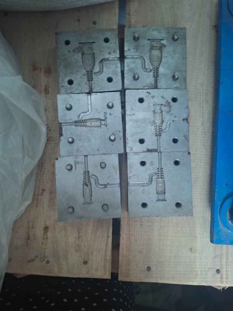 Data cable making machine 1