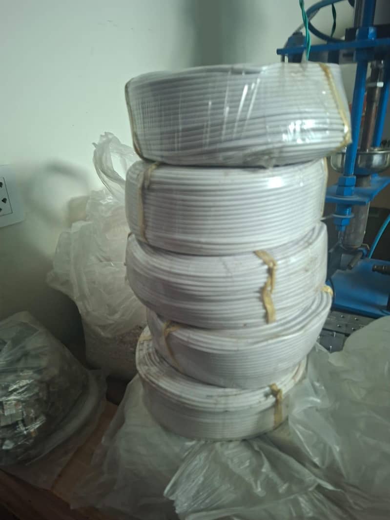 Data cable making machine 5