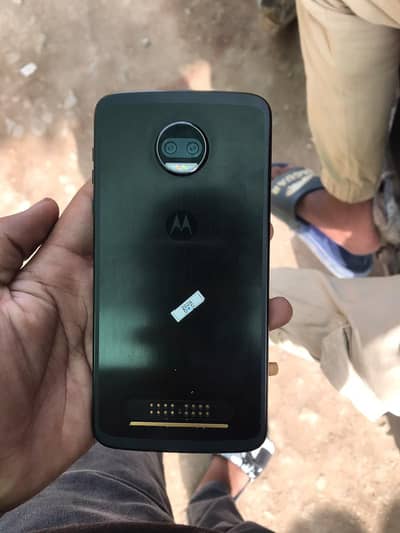 Motorola Moto Z2 Force
