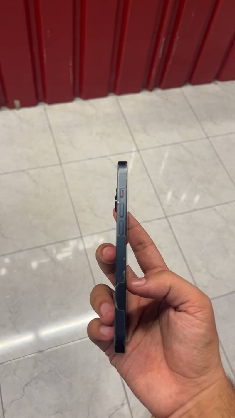 Iphone 14, 0