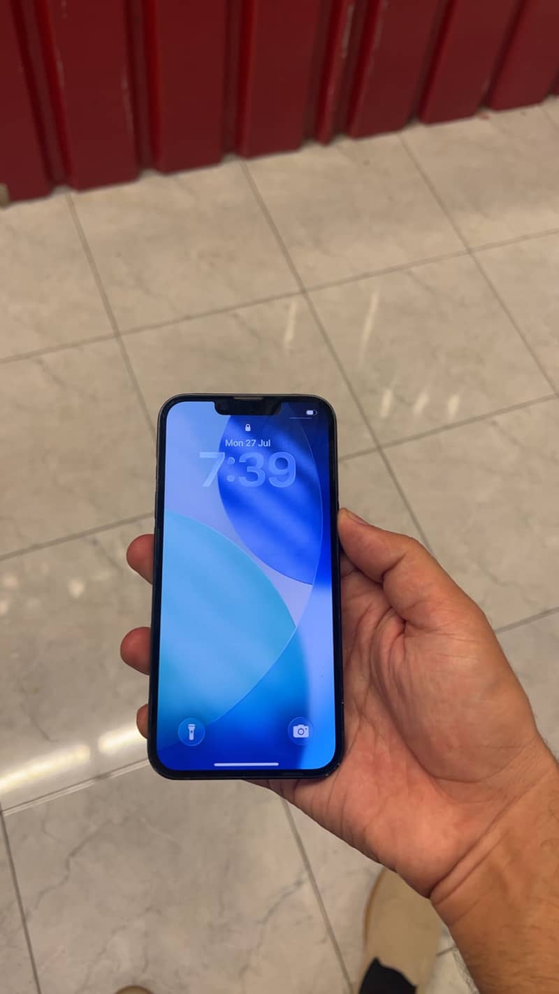Iphone 14, 4