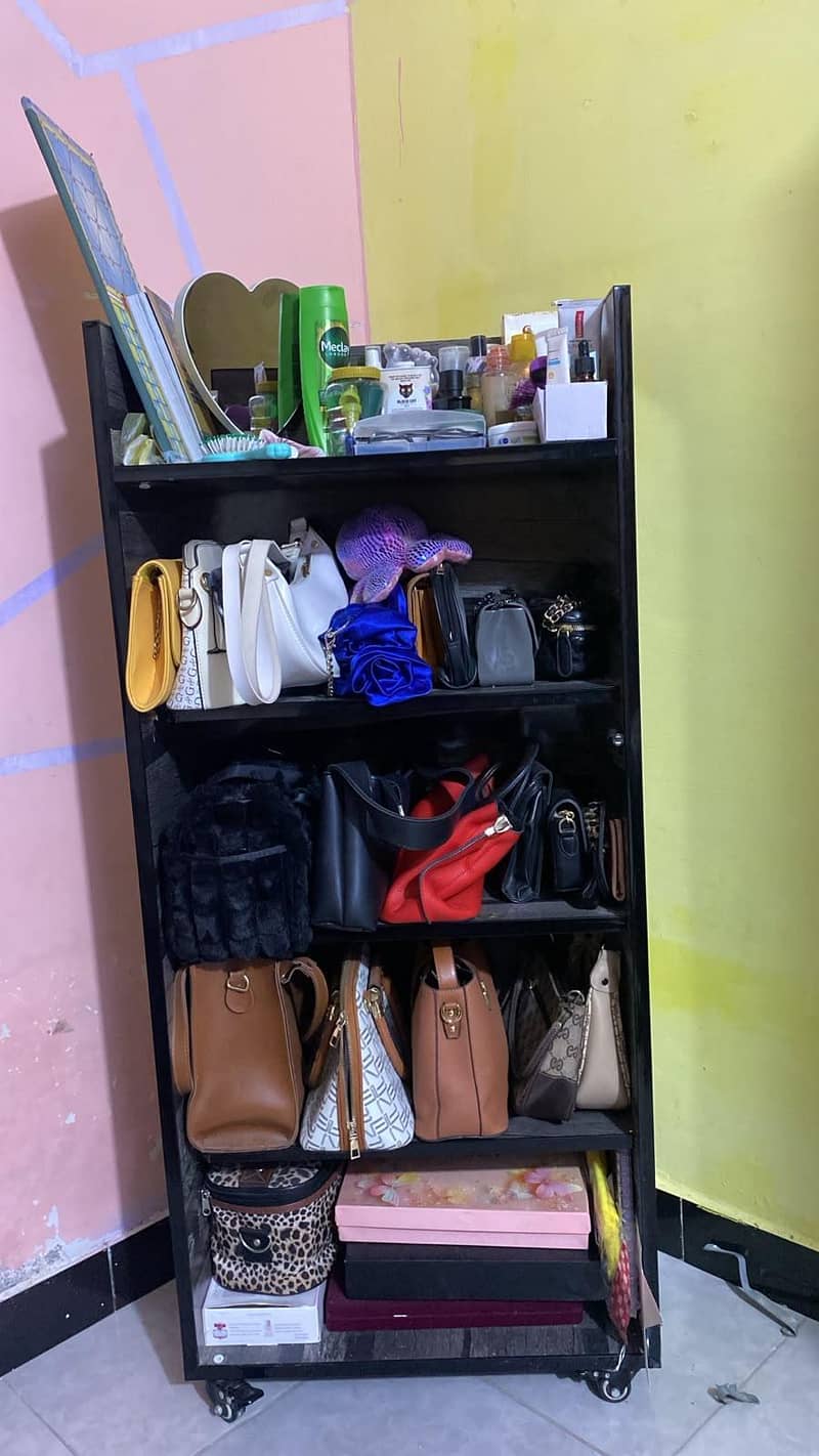 Bag rack stand 0
