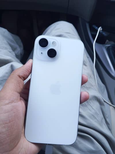 Apple iPhone 15