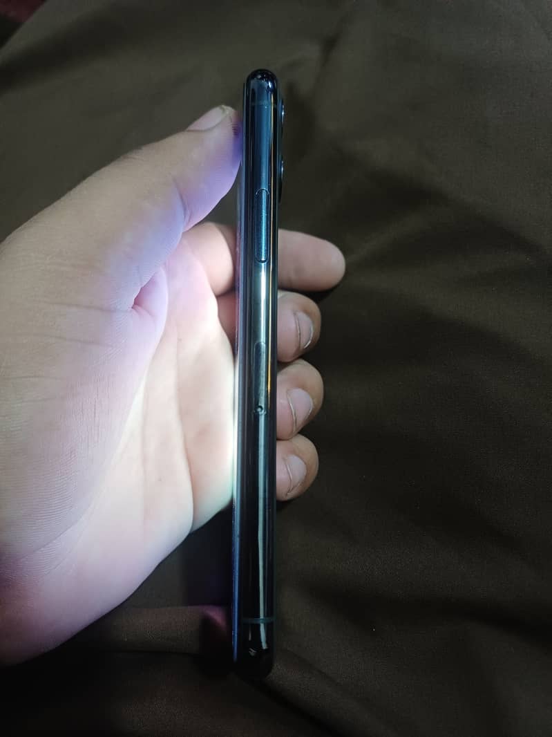 IPHONE 11 pro 2