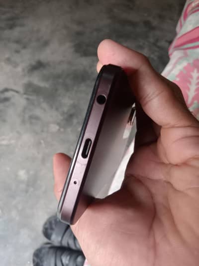 Vivo Y18