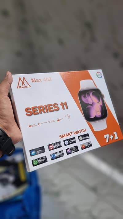 Maixinn Max 402 Series 11 Smartwatch (7+1 Set) With Free Delivery!