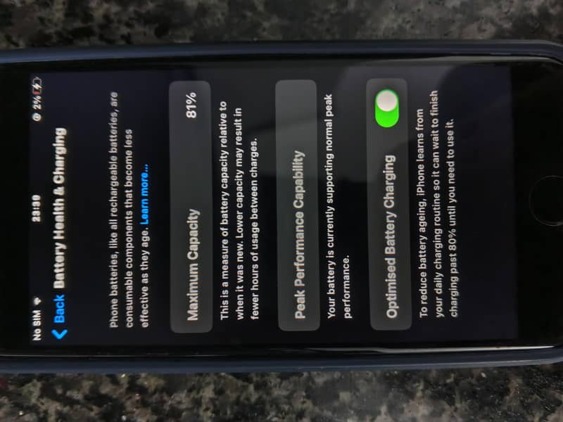 Apple iPhone 8 4