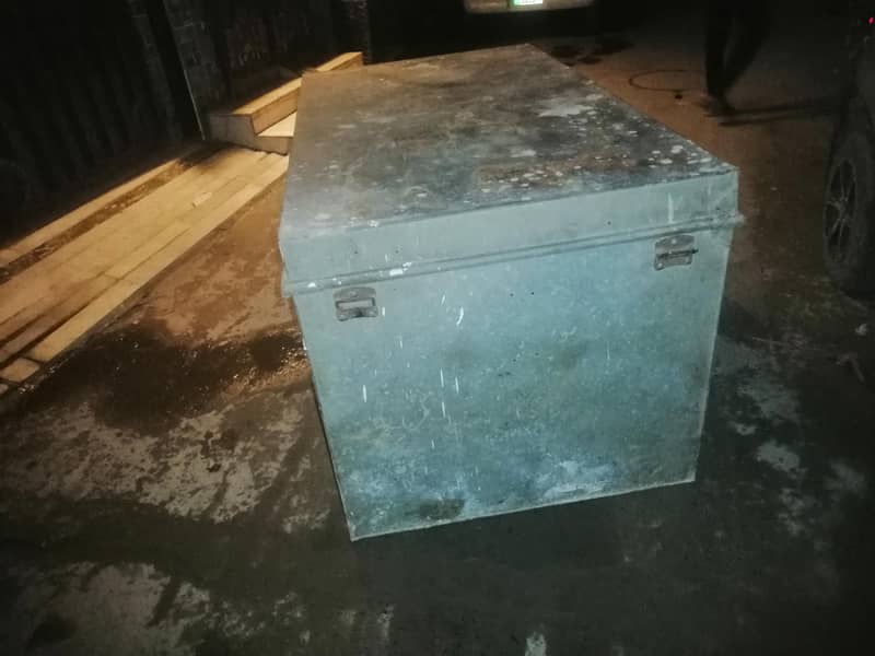 full size Trunk 2
