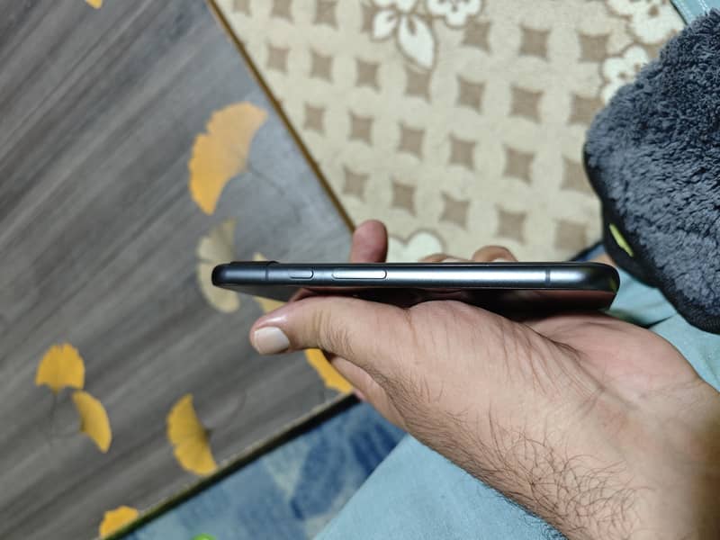 Google Pixel 8a 6