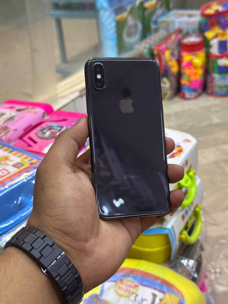Apple iPhone X 6