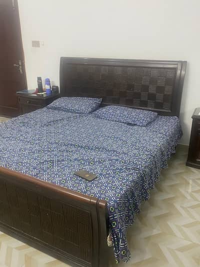 12 years used, solid sheesham, with side tables