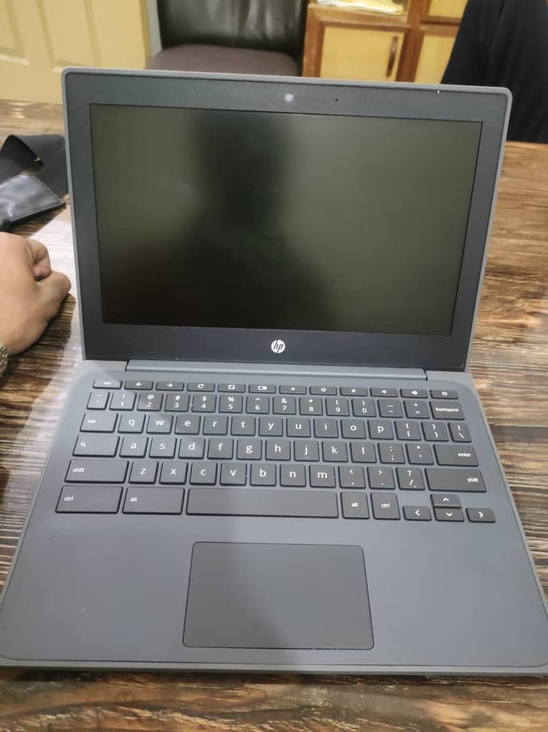 Chrome book 0
