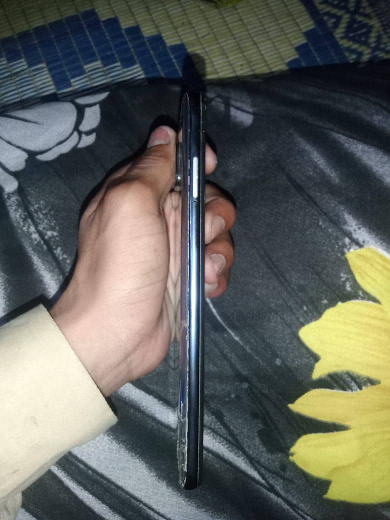 Redmi note 9s 3