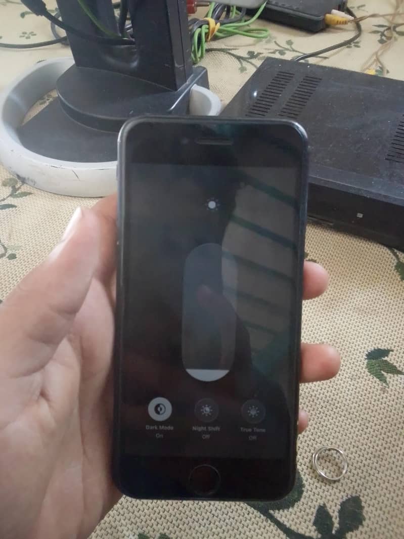 Apple iPhone SE 4