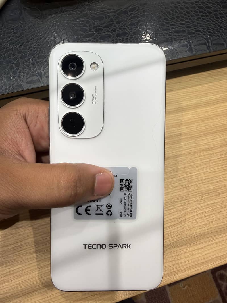 tecno 40 pro plus 0