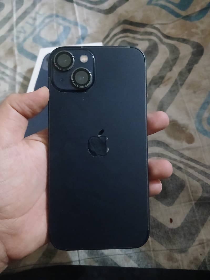 iPhone 13 1