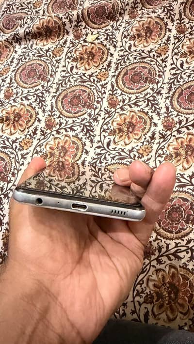 Samsung Mobile A72