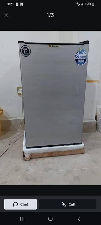 Dawlence mini fridge