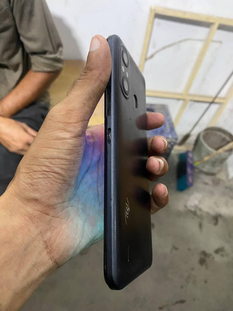 Itel A49 3