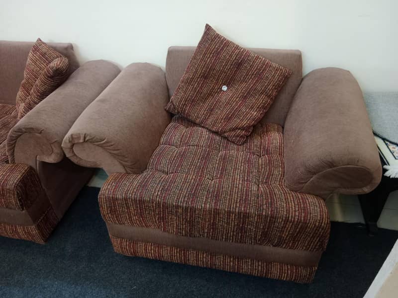 6seter sofa set 2