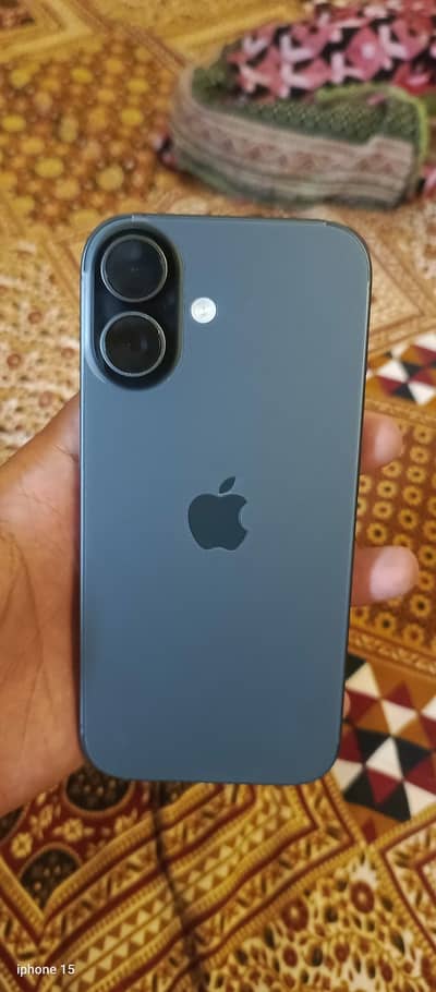 Apple iPhone 17 just 25 days used