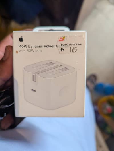 17 Pro Max Box pack Charger