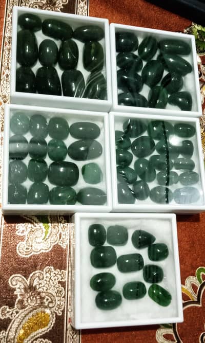 Kashmir Jade Gemstones Cabachon 2609 Carats