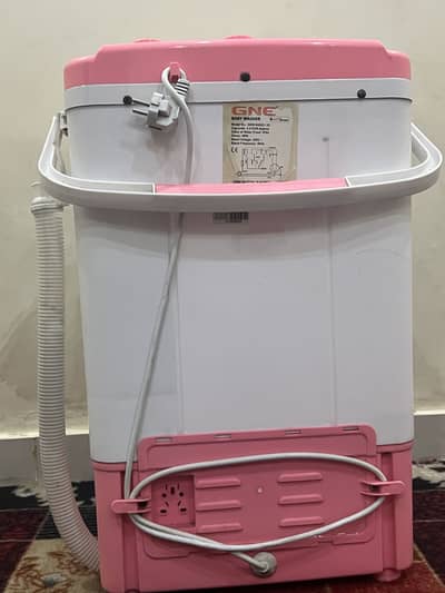 Babies washing machine in new condition with warranty