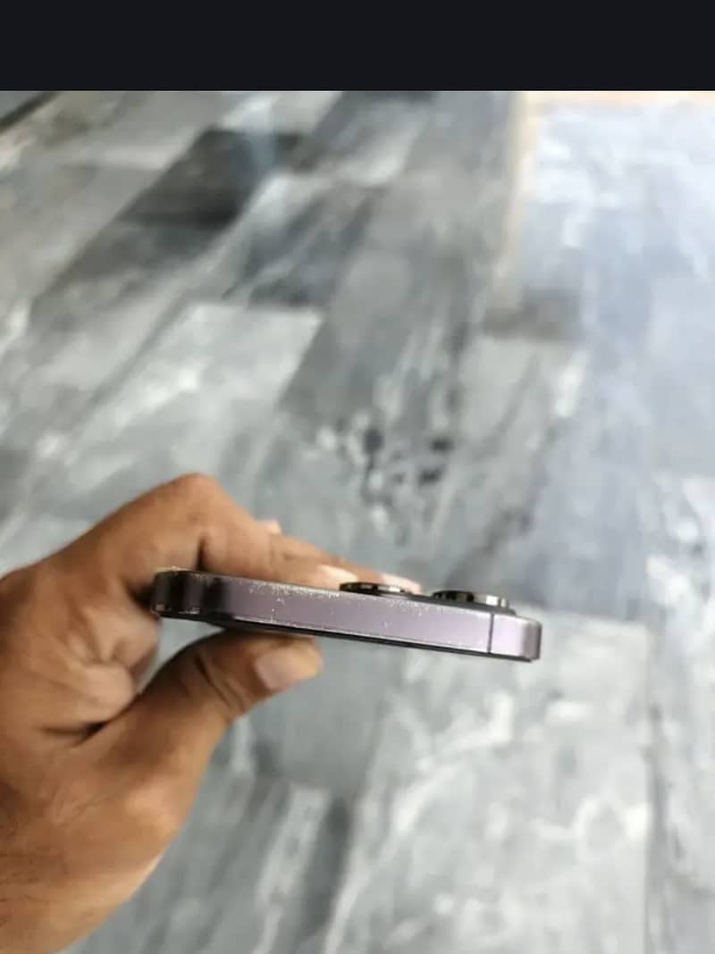 iPhone 14 pro max 3