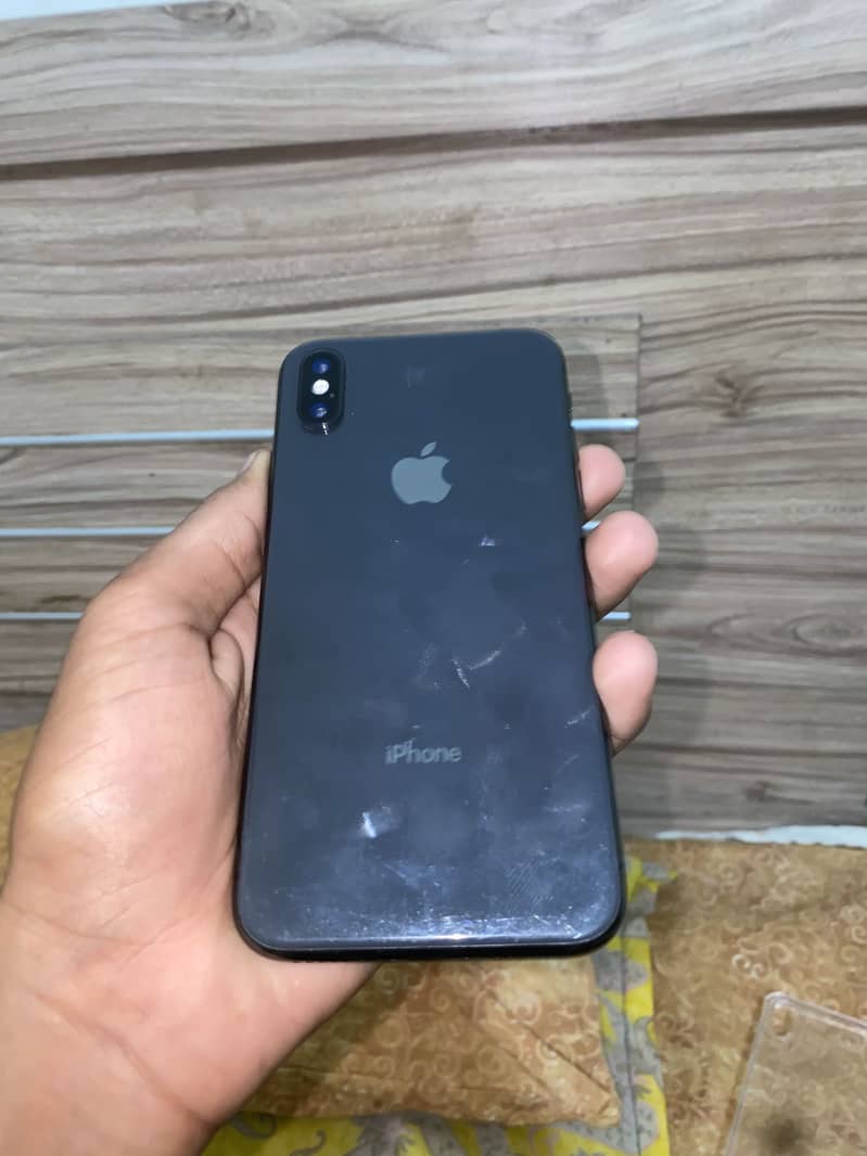 Apple iPhone X 3
