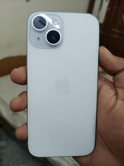 Apple iPhone 15