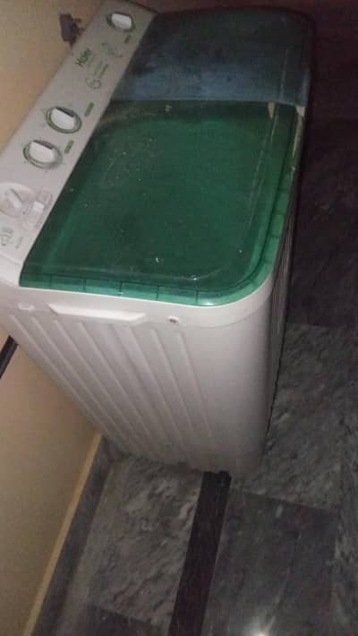Haier HWM 100 BS with spinner