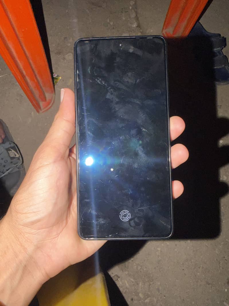 Tecno CAMON 20 1