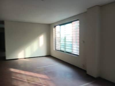 1 kanal Premium office space for rent in main boulevard johar town