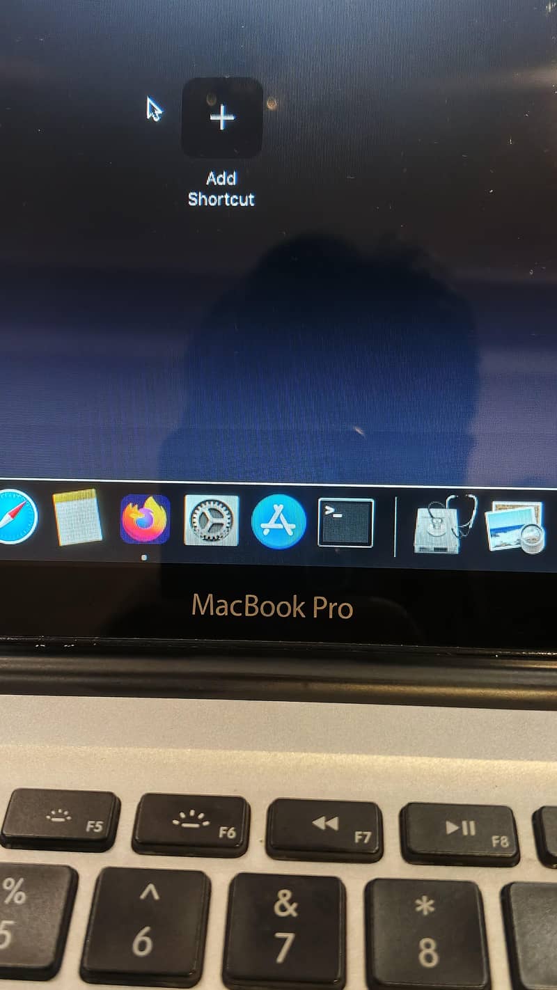 Mac book 2014 model 14