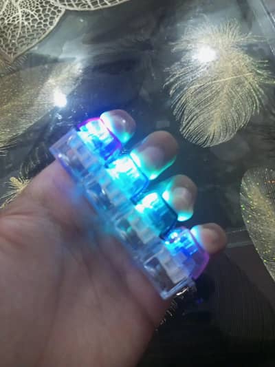 keyboard lightning fidget trending keychain