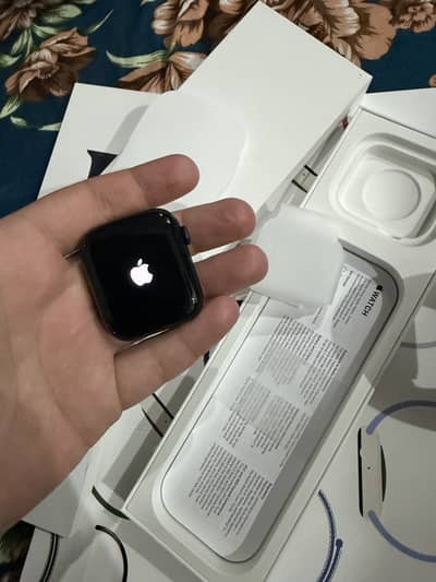 Apple Watch SE 3
