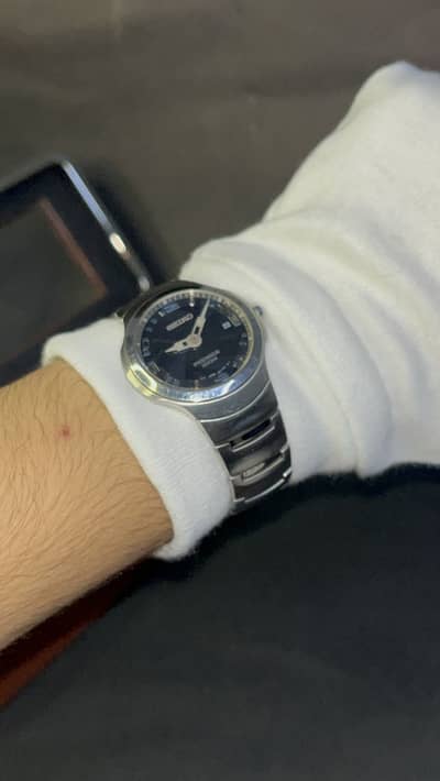 VINTAGE SEIKO PREMIER 100M QUARTZ