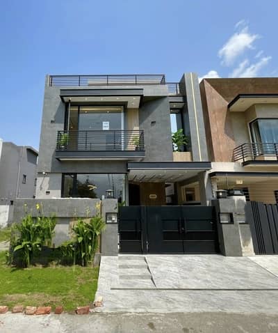 5 Marla Brand New Tile Flooring Top Location House For Sale In Punjab coop housing society Near DHA Phase 4 LHR