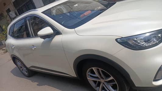 MG HS 2021