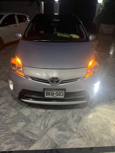 Toyota Prius 2012