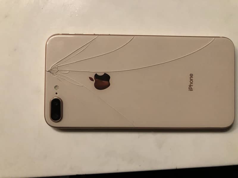 Apple iPhone 8 Plus 8