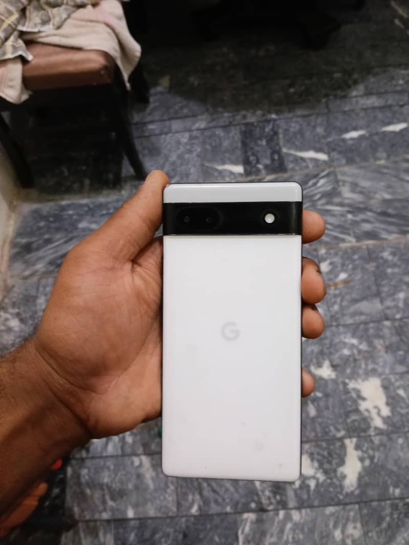 Google Pixel 6a 1