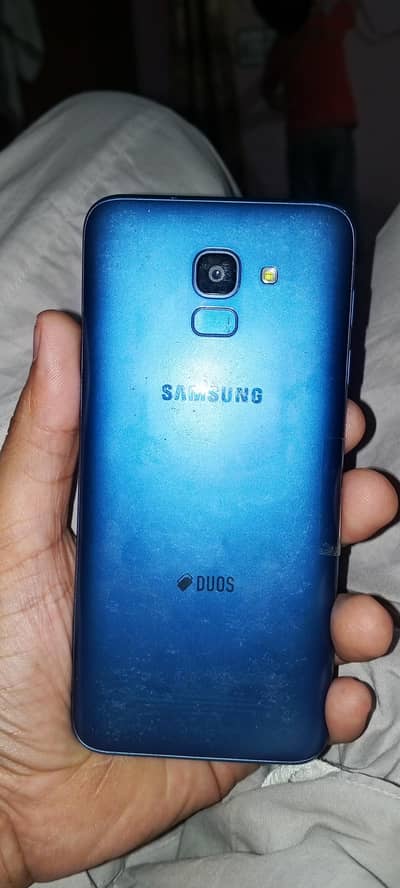 Samsung Mobile J600